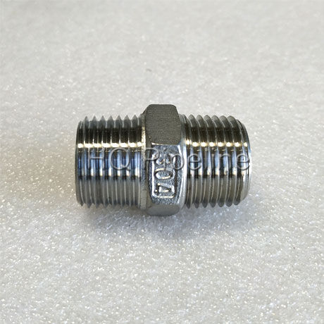 Stainless_Steel_Threaded_Fitting
